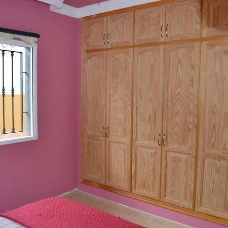 Дом отдыха Casa Unifamiliar Con Terraza En Arona